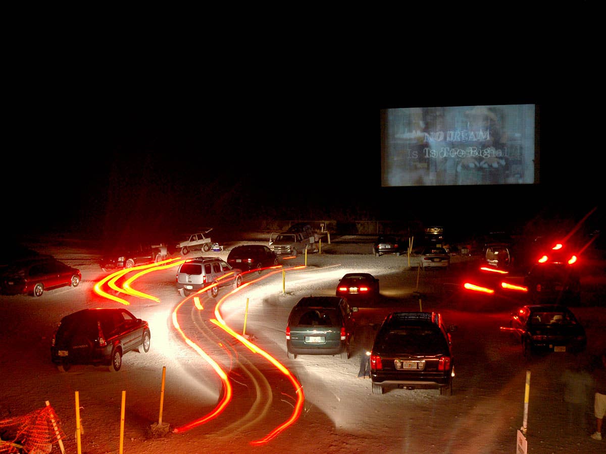 drive-in-movie-theaters-art-1.jpg