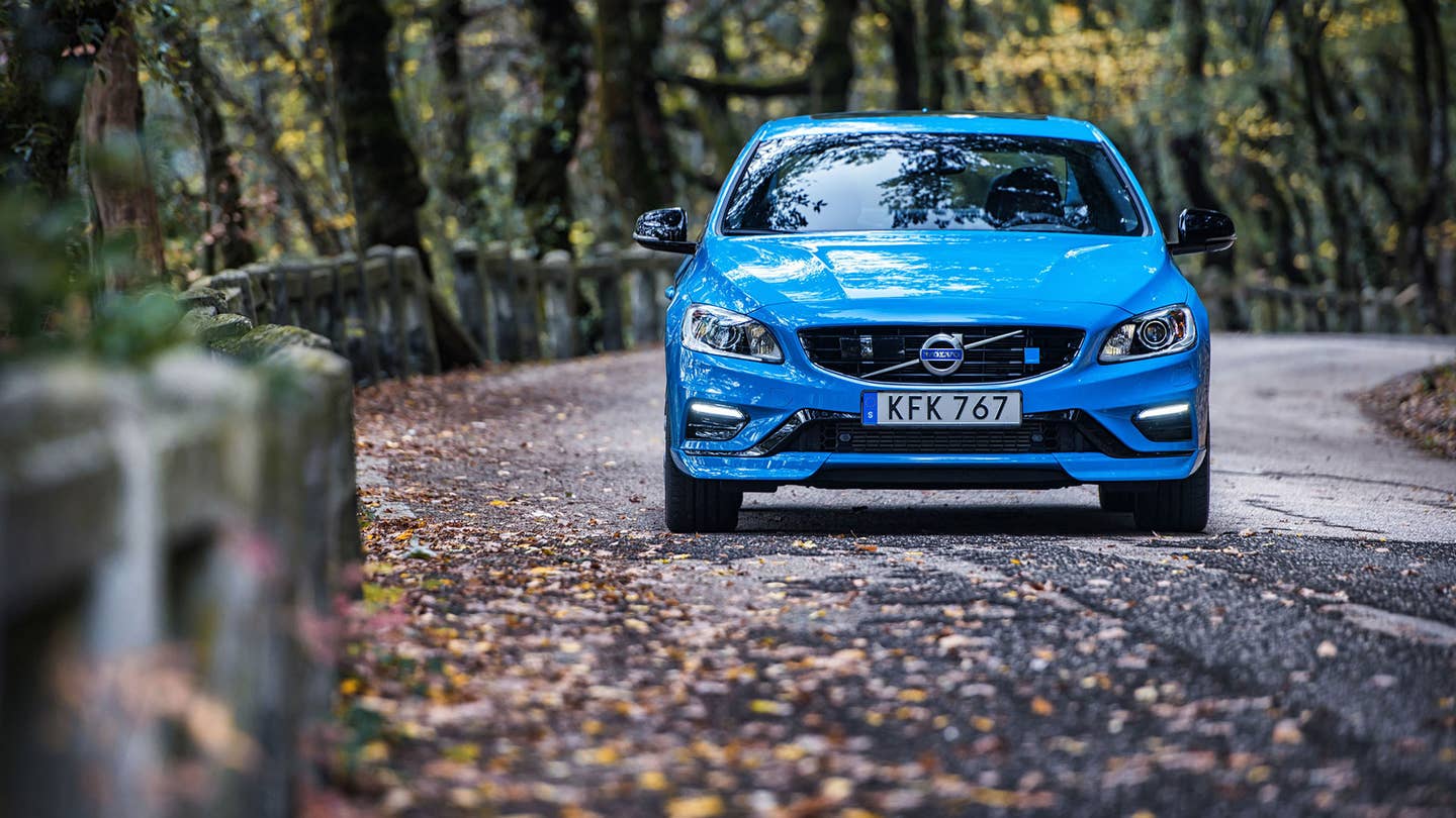The New Volvo Polestars and a Dry-Making Marmot Jacket: The Evening Rush