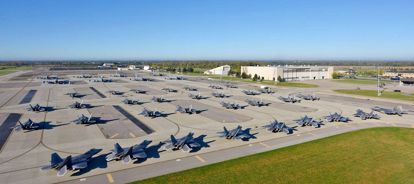 Raptor Nest: To Escape Hurricane Matthew, Dozens Of F-22s Migrate West From Langley AFB