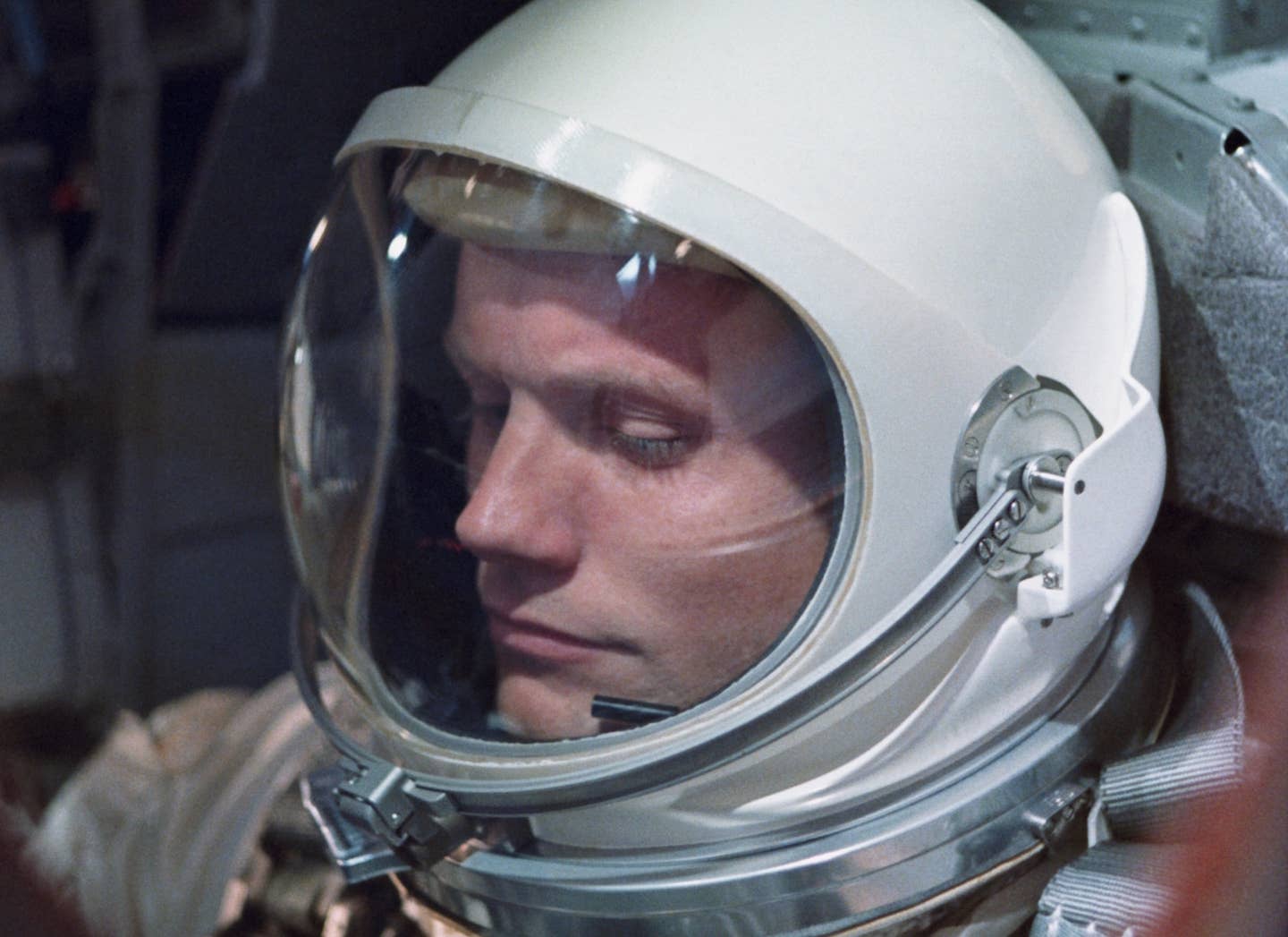 Ryan Gosling to Play Neil Armstrong in New Biopic