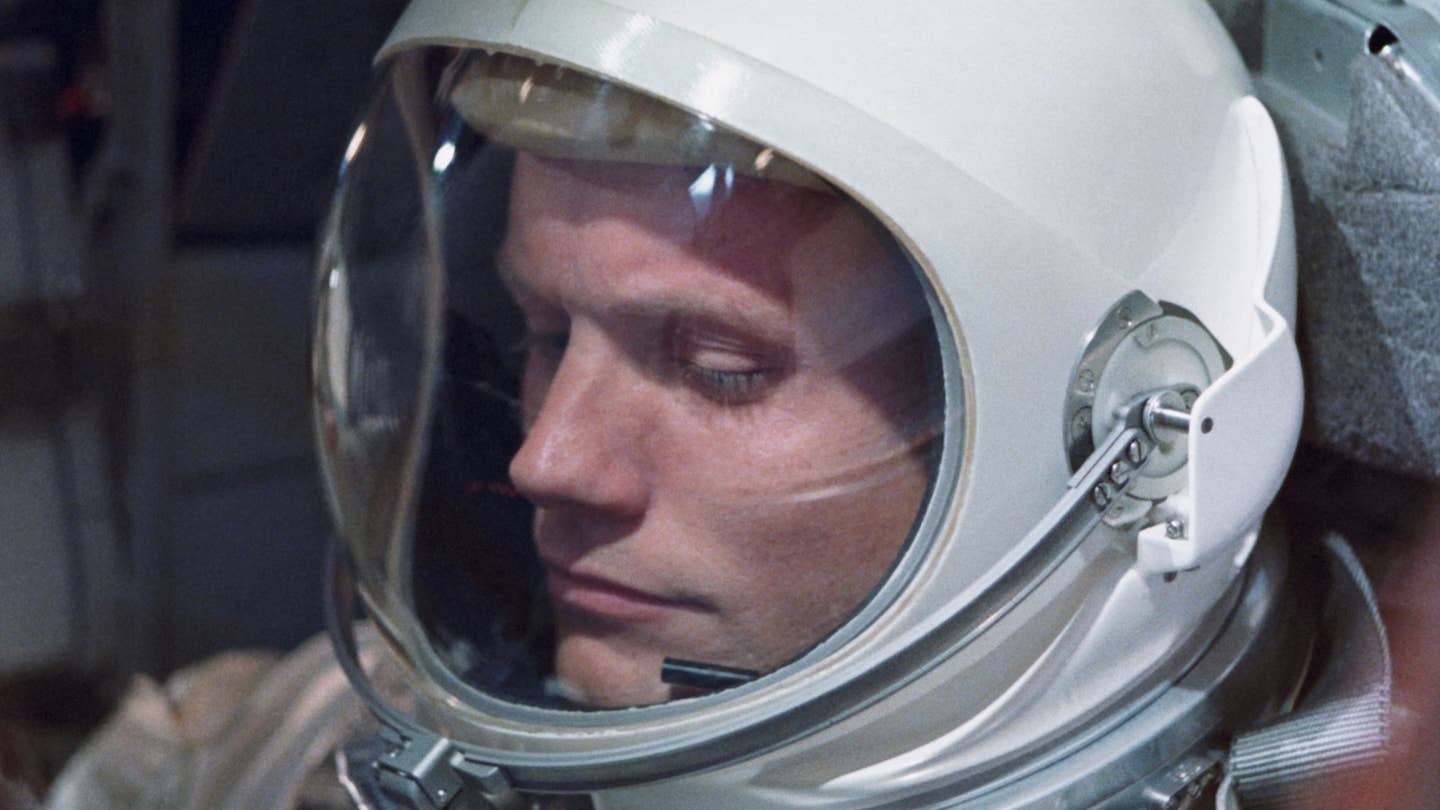 Ryan Gosling to Play Neil Armstrong in New Biopic