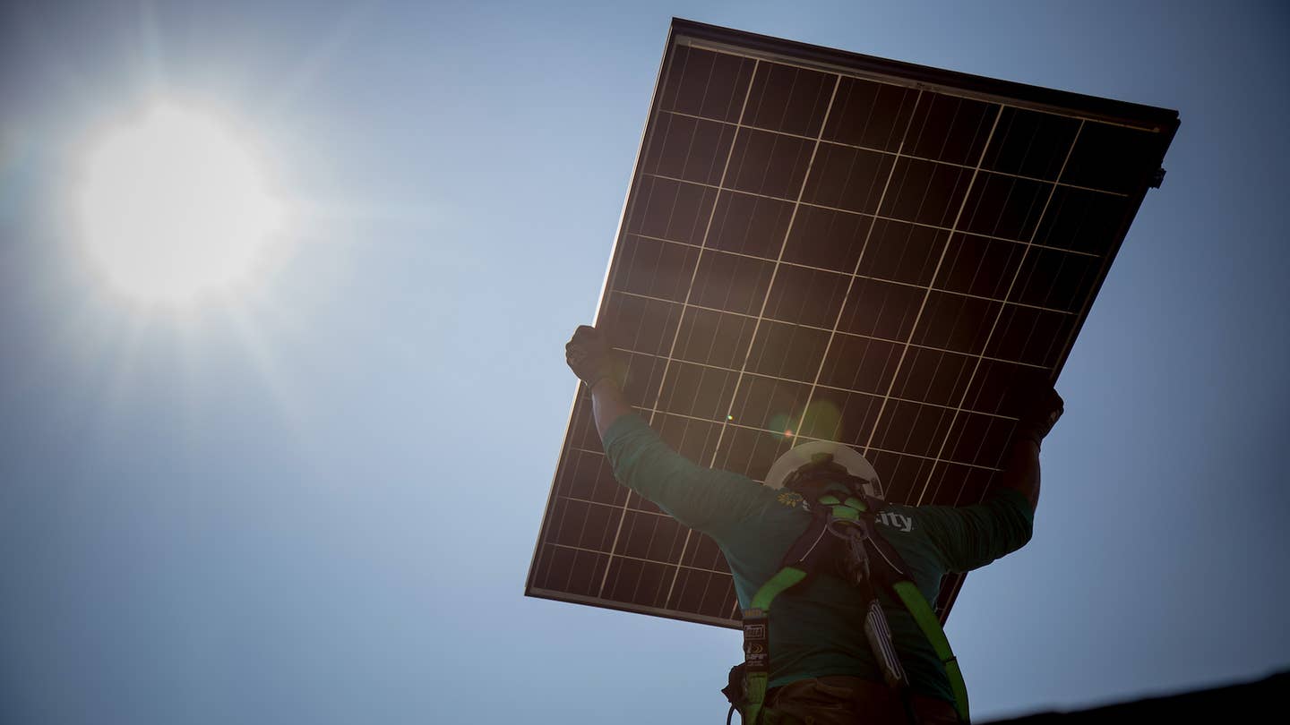 After Tesla Buyout, SolarCity Sheds Workers, Cuts CEO Salary to $1