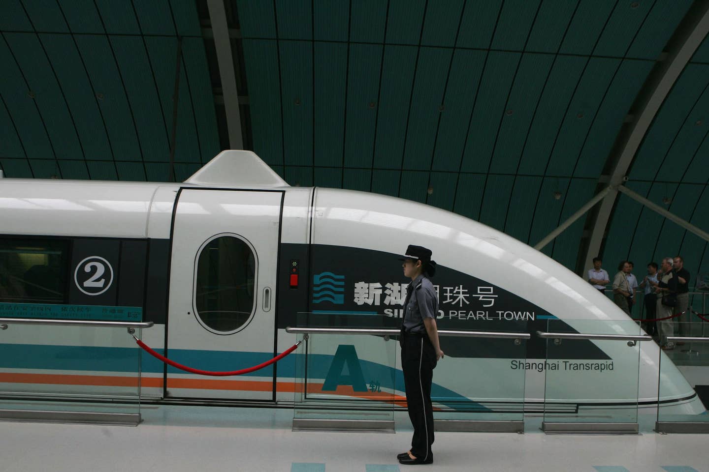 China’s Got a Magnetic Levitating, 373-mph Train Coming