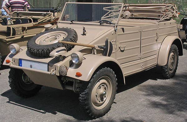history-military-vehicles-vw-kubelwagen-art.jpg