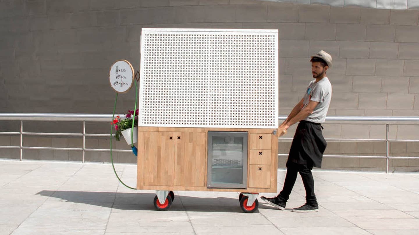 Food and Art on Wheels: Meet the New Guggenheim Hot Dog Cart