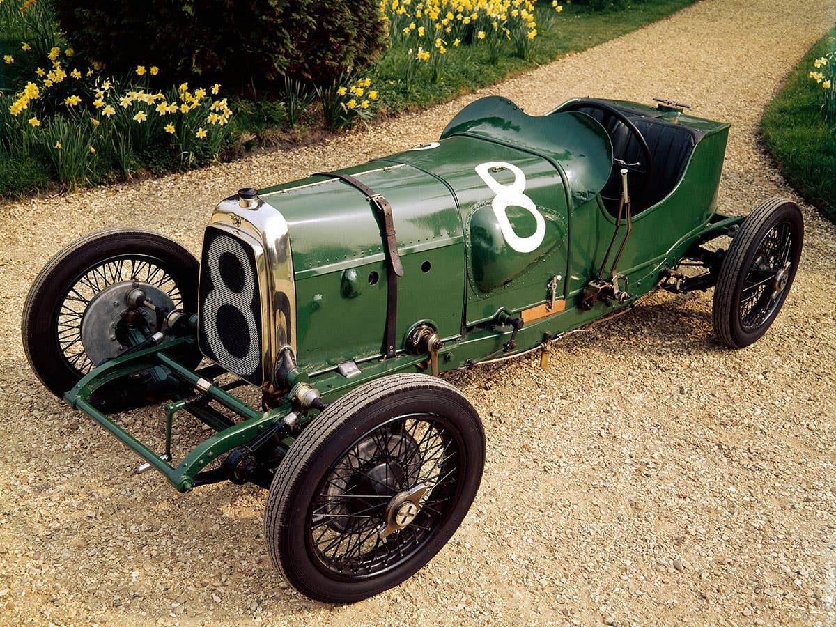 irish-car-facts-british-racing-green-art.jpg