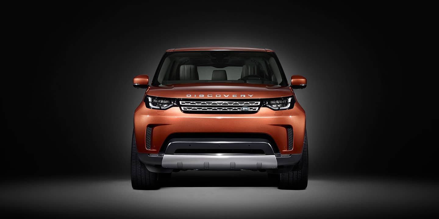 Land Rover Releases First Official Pictures of the New Discovery