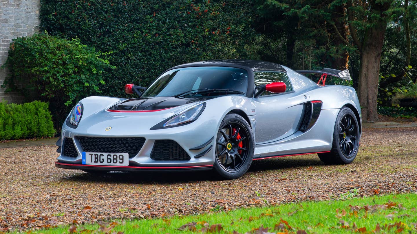 The New Lotus Exige Sport 380 Can Do 0-60 in 3.5 Seconds, Tops Out at 178 MPH