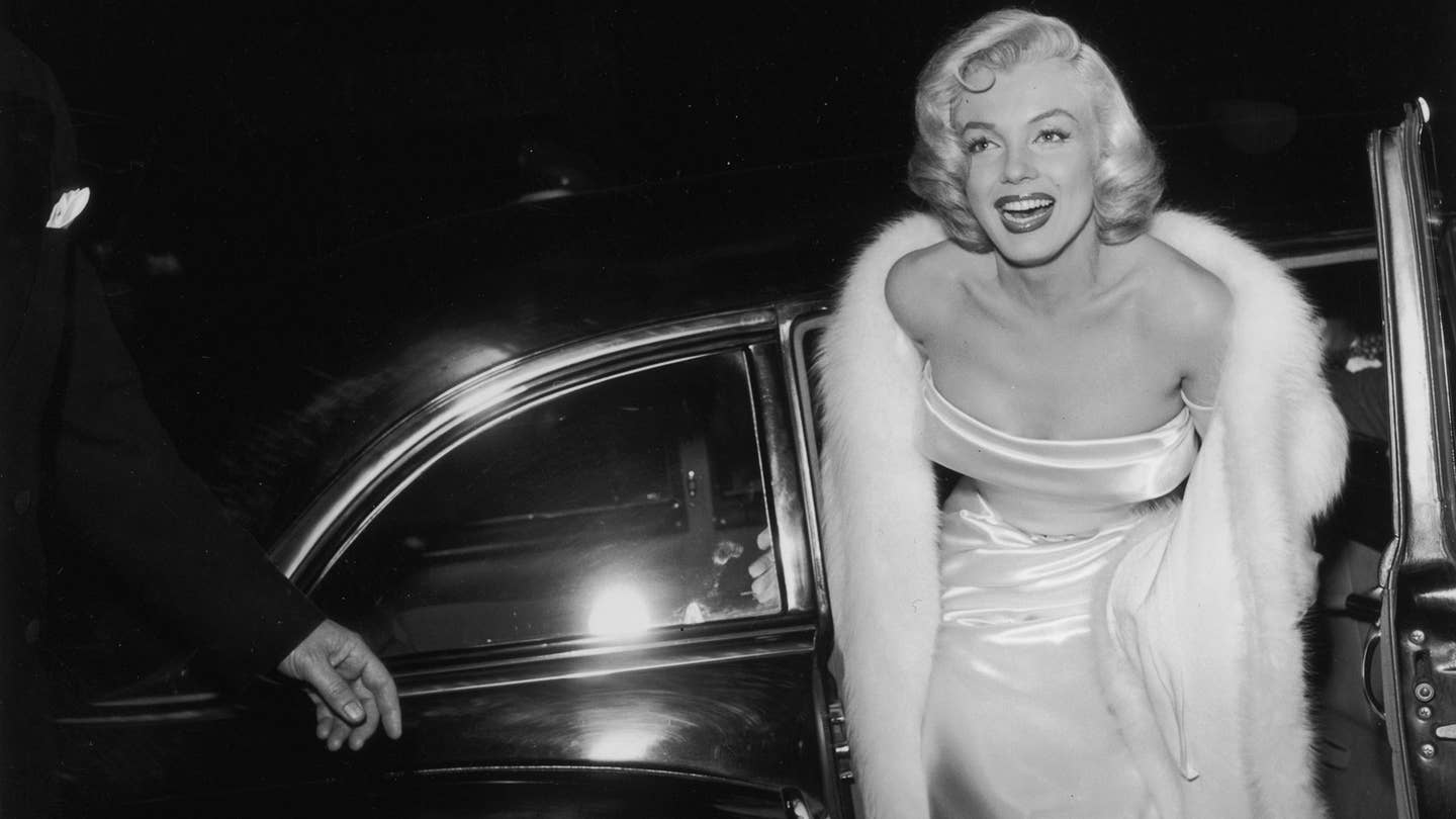 Marilyn Monroe Gets Around