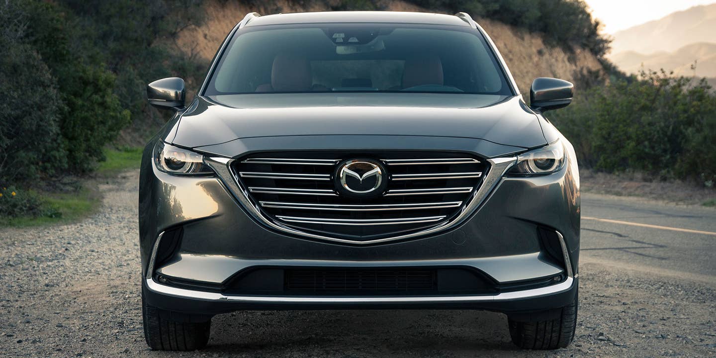 The 2016 Mazda CX-9 Signature Is a Family Crossover for Those Who Don’t Want a Family Crossover