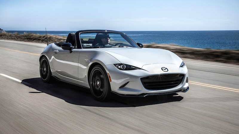 Eight New Convertibles That’ll Make You Dread the Coming Winter