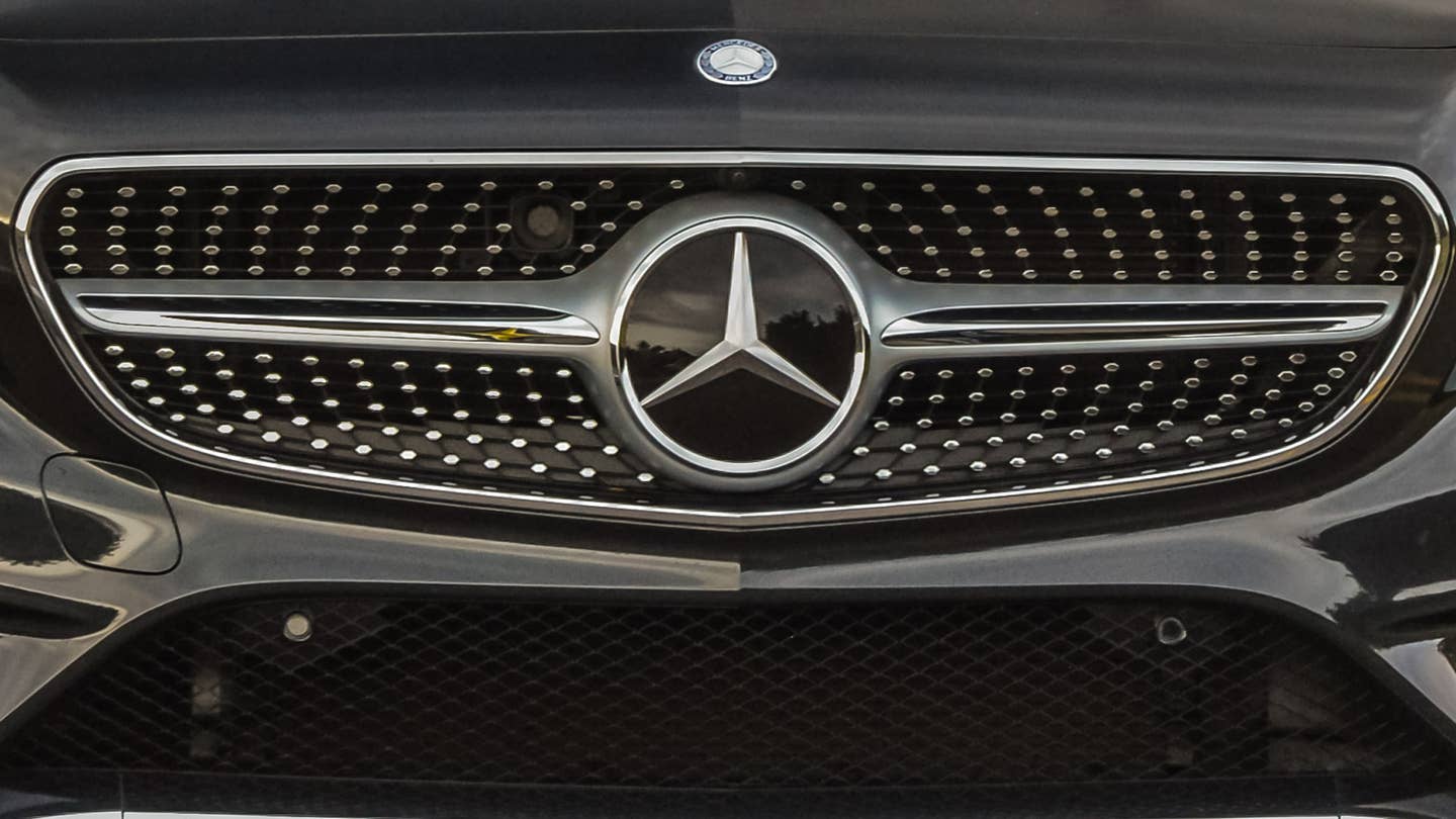 Mercedes-Benz&#8217;s Tesla Fighter Will Break Cover This Fall