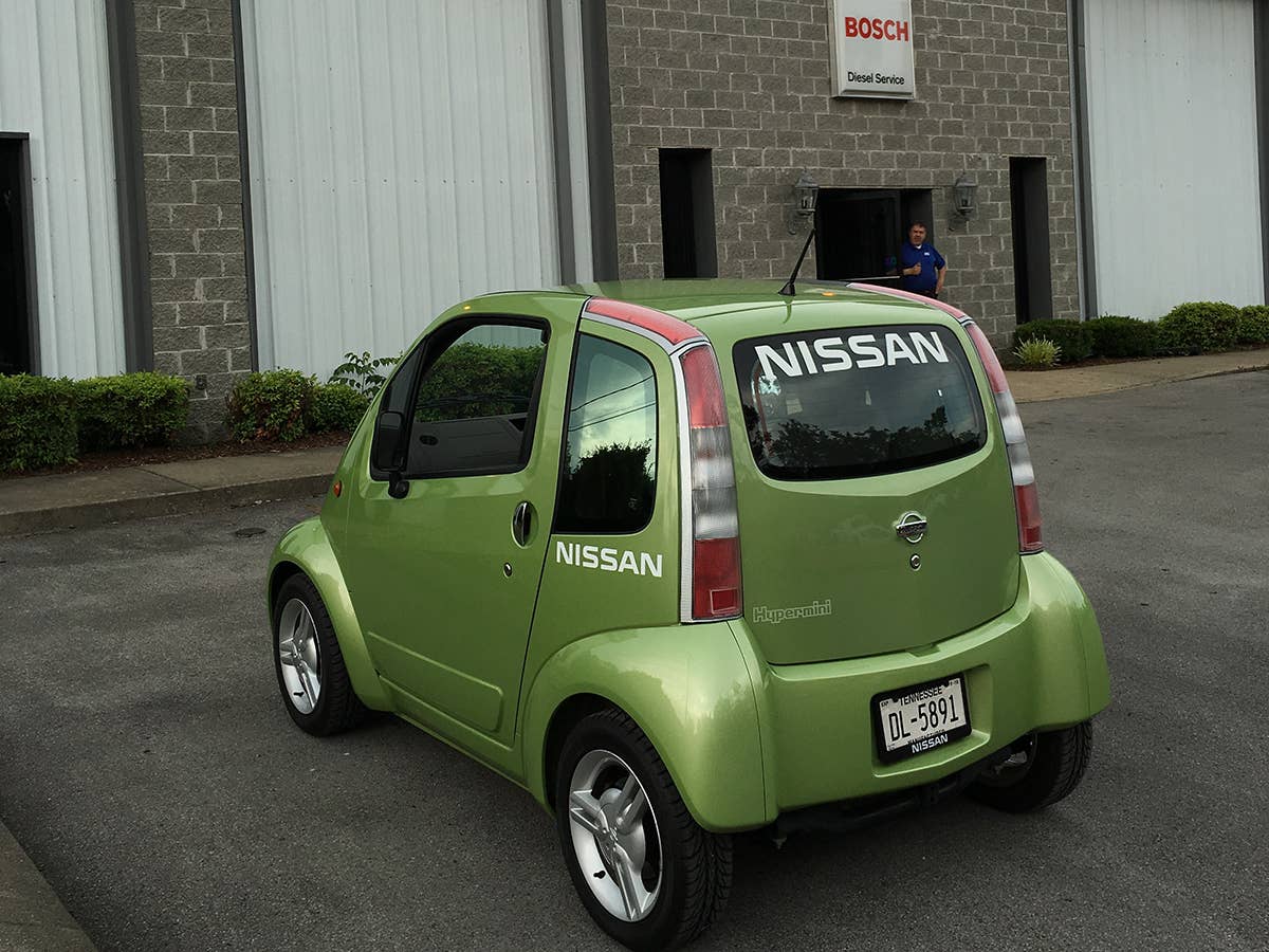 nissan-leaf-electric-vehicles-art-1.jpg