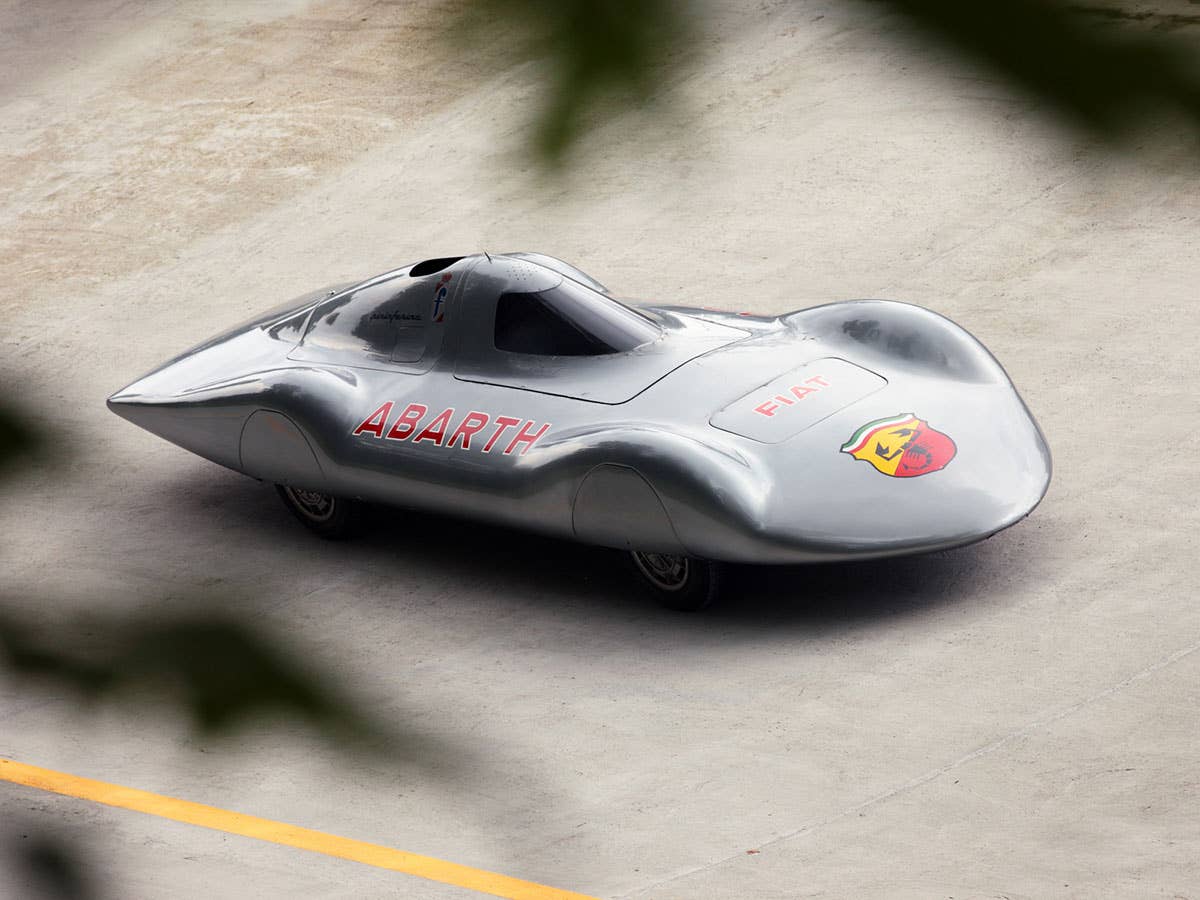 pebble-auction-cars-1960-abarth-1000-bialbero-record-car-art.jpg