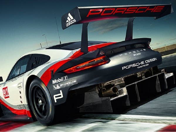 Porsche’s Mid-Engine 911 RSR Breaks Cover