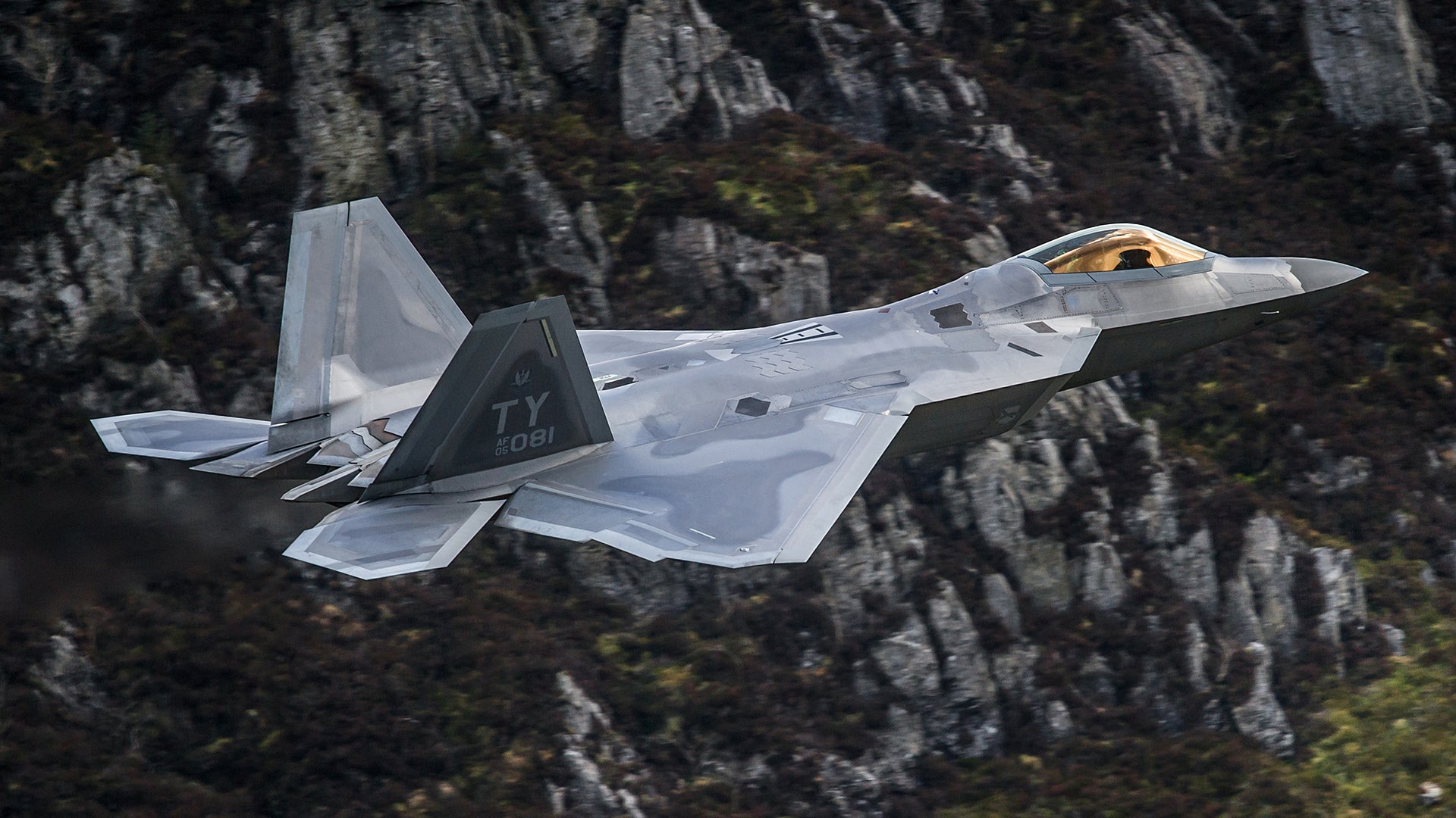 An Inside Look At The F-22S Historic Surprise Deployment To Europe