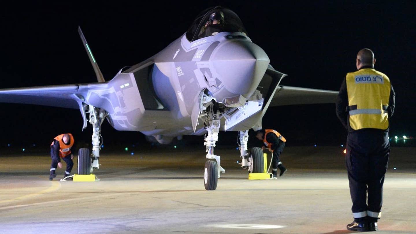 Two Major Fighter Deliveries to Middle East Mark Big Changes in Region
