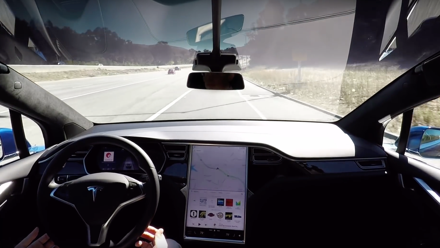 Watch Tesla’s New Self-Driving Car System In Action