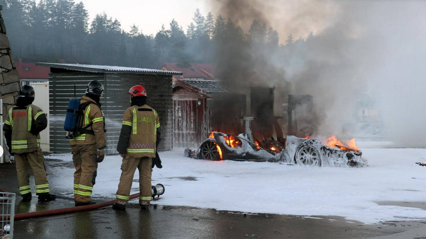 Tesla Model S Catches Fire in Norway