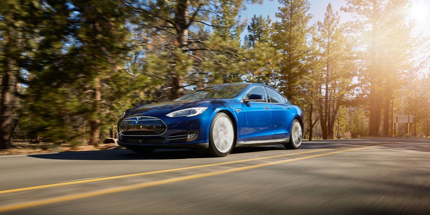 The Tesla Model S P90D Touches the Void, Produces Weird Noise in Humans
