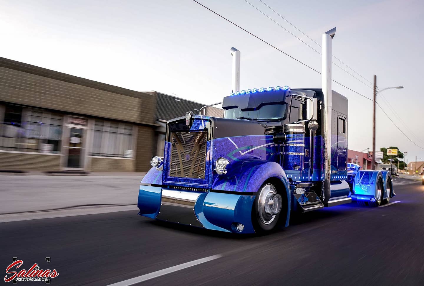 You’ve Never Seen a Big Rig Like This