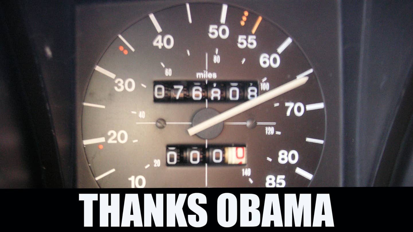 Obama Administration Wants Speed Limiters on Big Trucks and Buses