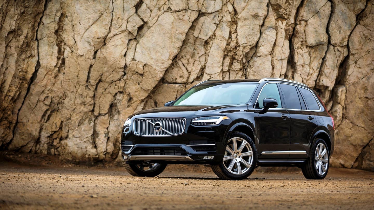 Volvo Introduces Skype to 90 Series Models