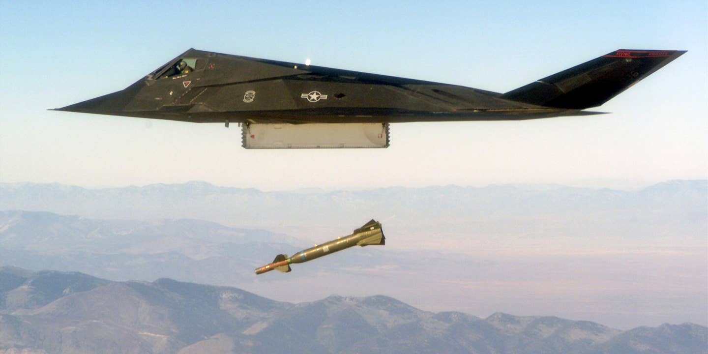 Reagan Invited Thatcher To Join The Top Secret F-117 Program