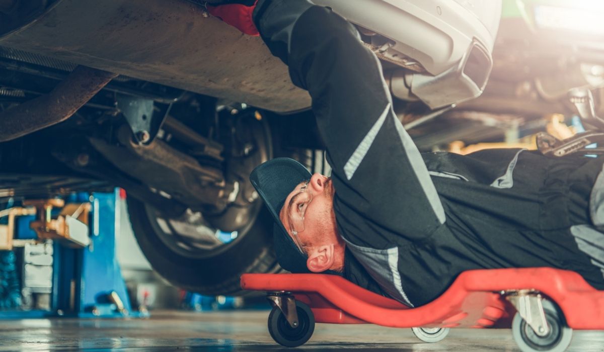 Best Mechanic's Creepers (Review & Buying Guide) in 2023 The Drive