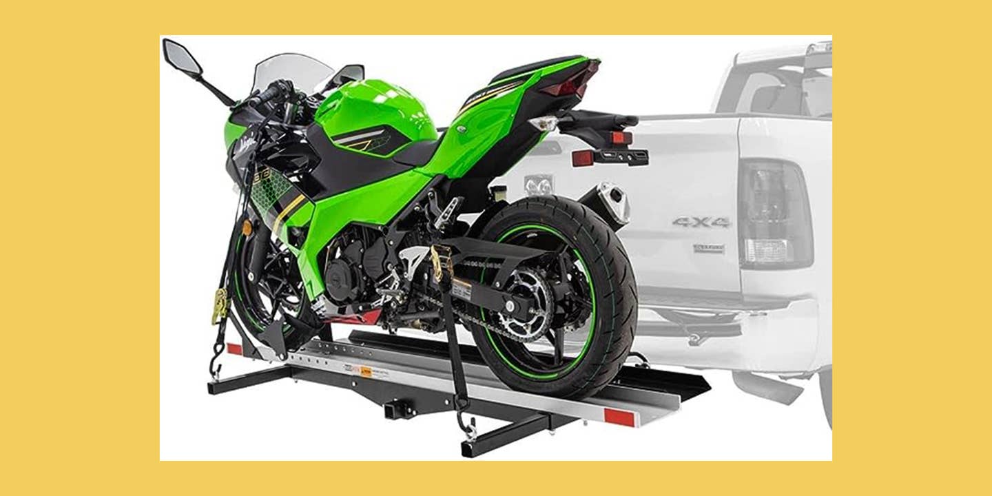 Black Widow SMC-600R is the best overall motorcycle trailer