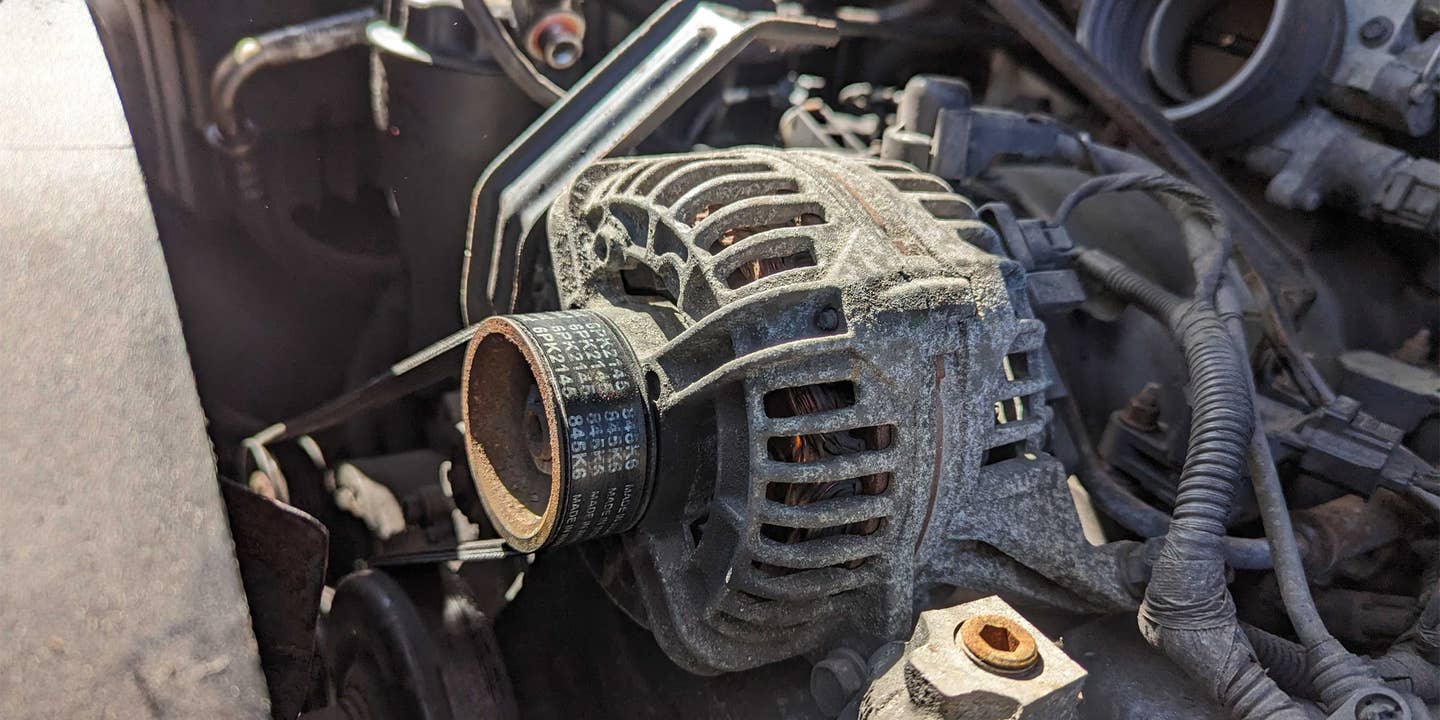 What Are the Symptoms Of a Bad Alternator?