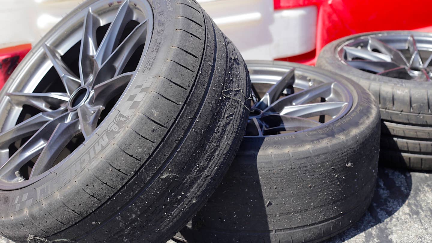 how to read tire sizes