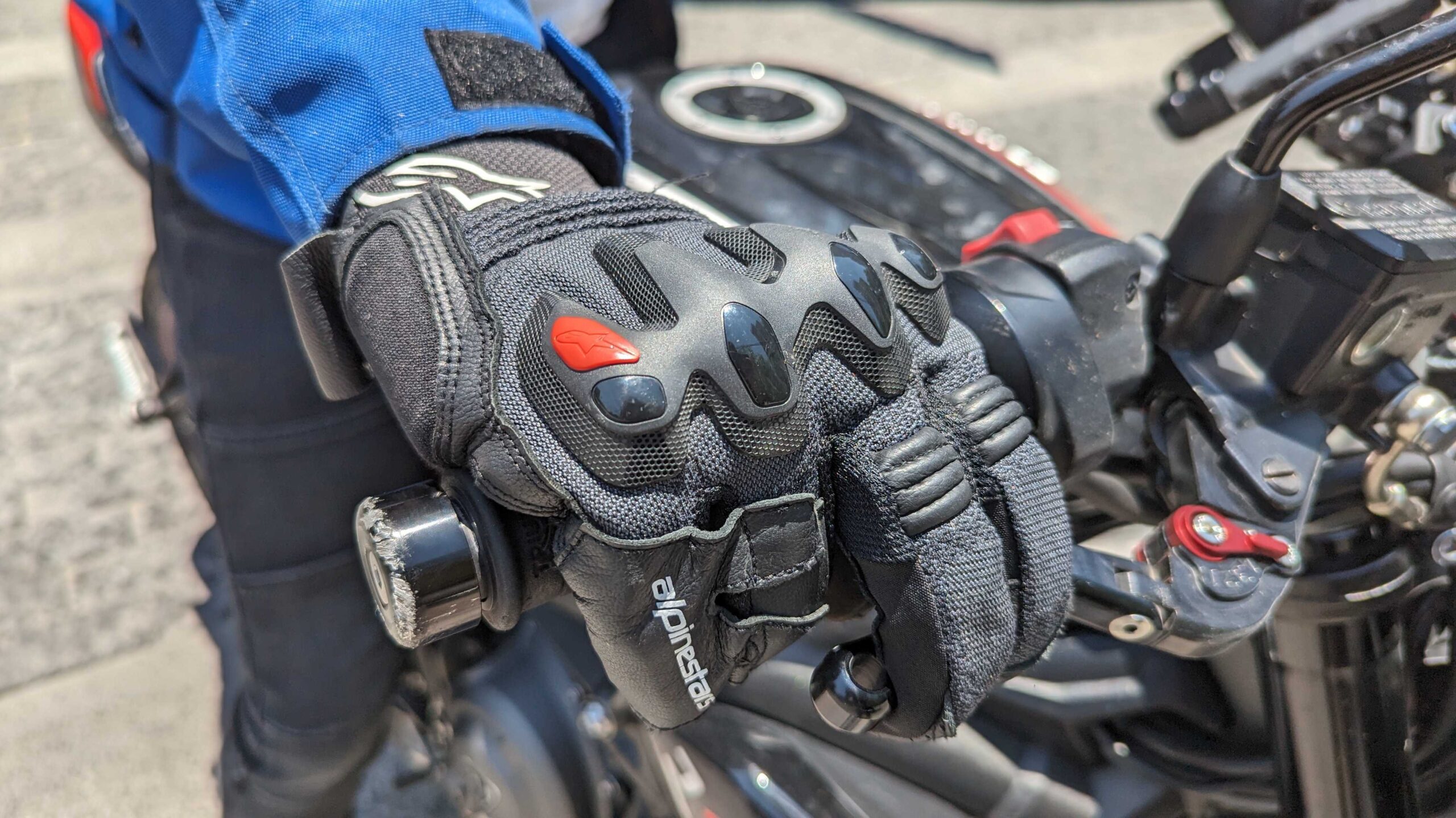 Best Summer Motorcycle Gloves (Review & Buying Guide) in 2023