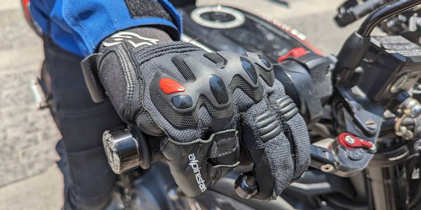 Motorcycle summer gloves hero