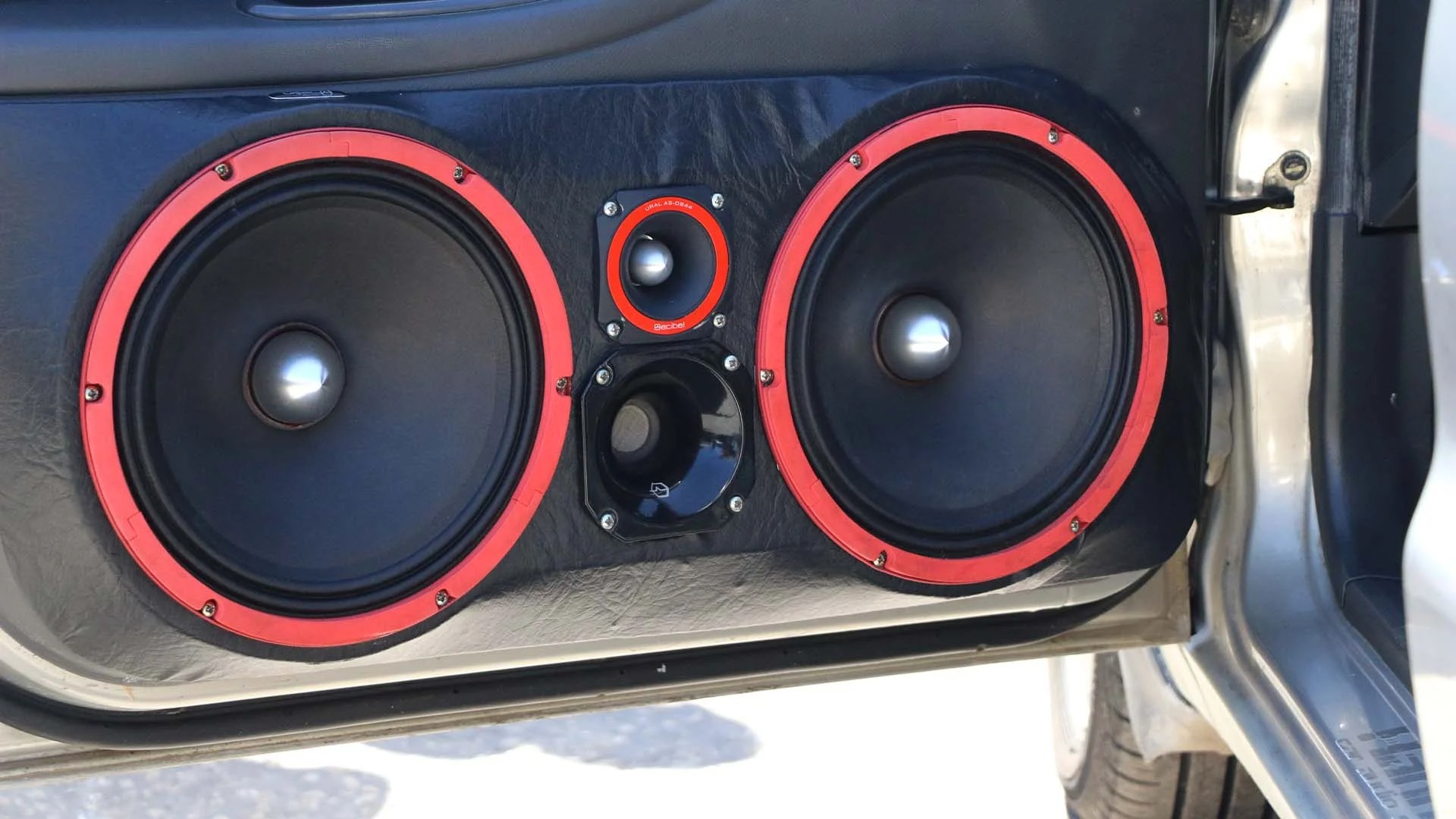 Bass, we need bass! The sound system in the vehicle!