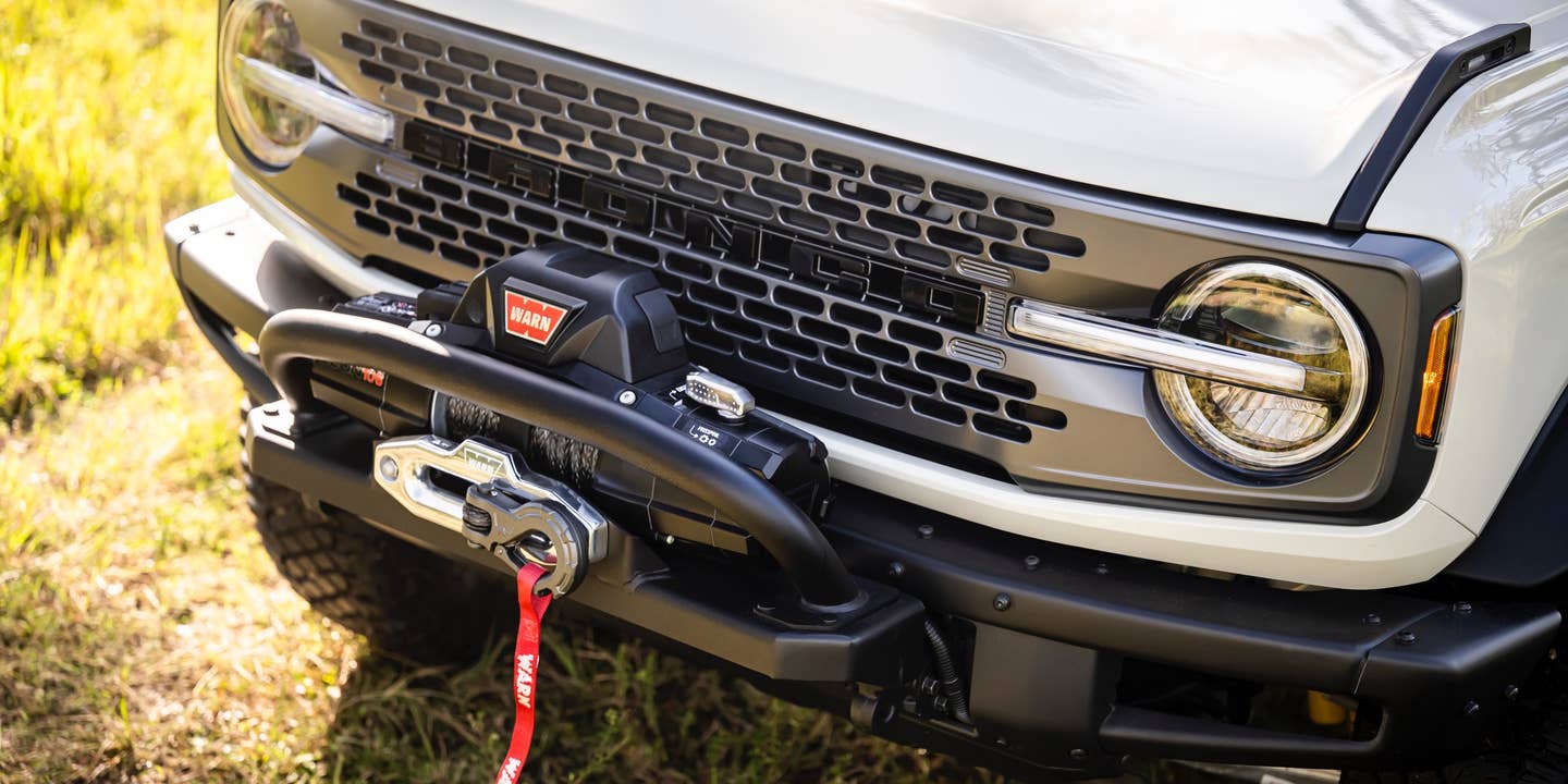 The Best Winches: Get Your Vehicle Unstuck