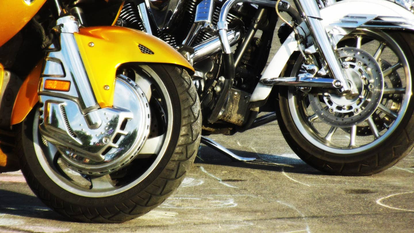 Best Motorcycle Tires of 2022: Enjoy Confident Traction and Handling