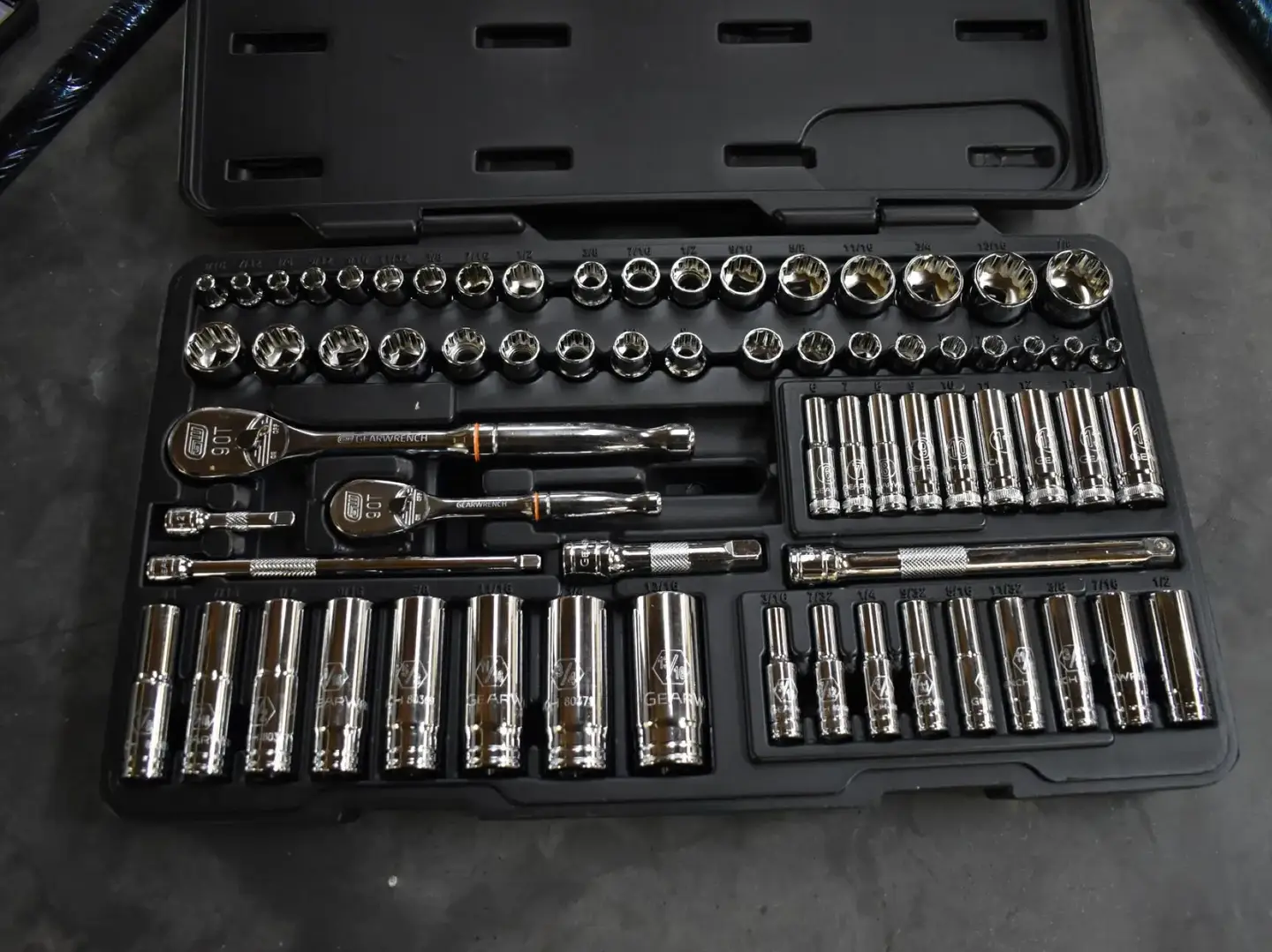 Gearwrench mechanic's tool set