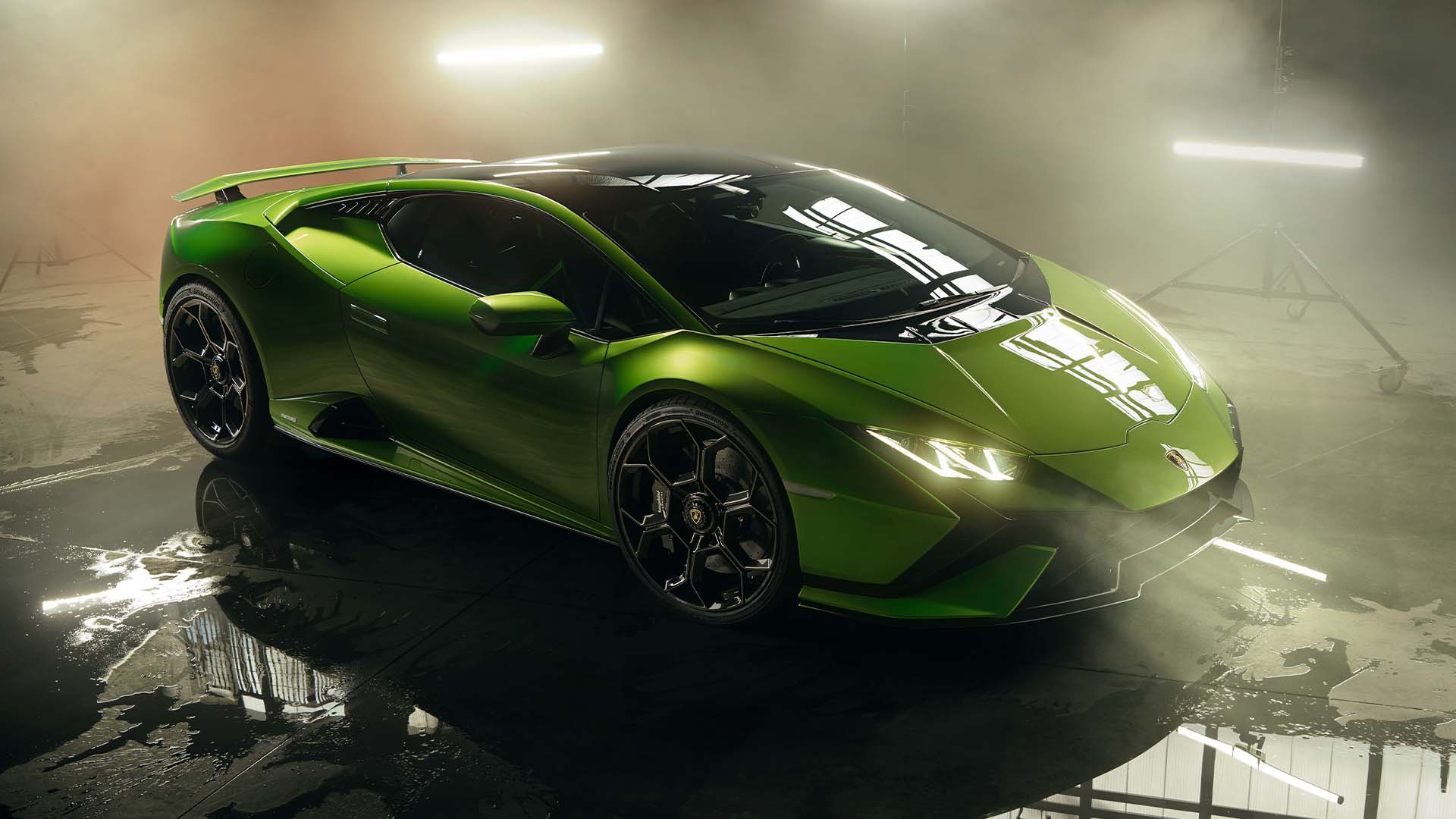 Electrified Lamborghinis Will Still Look Like 'Spaceships', Design Head Says