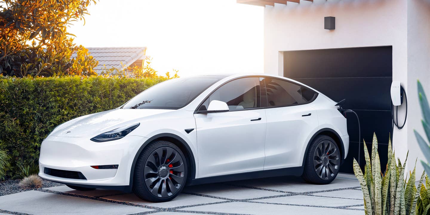 Why Tesla Isn’t Switching Away From Its 400-Volt Architecture Right Now