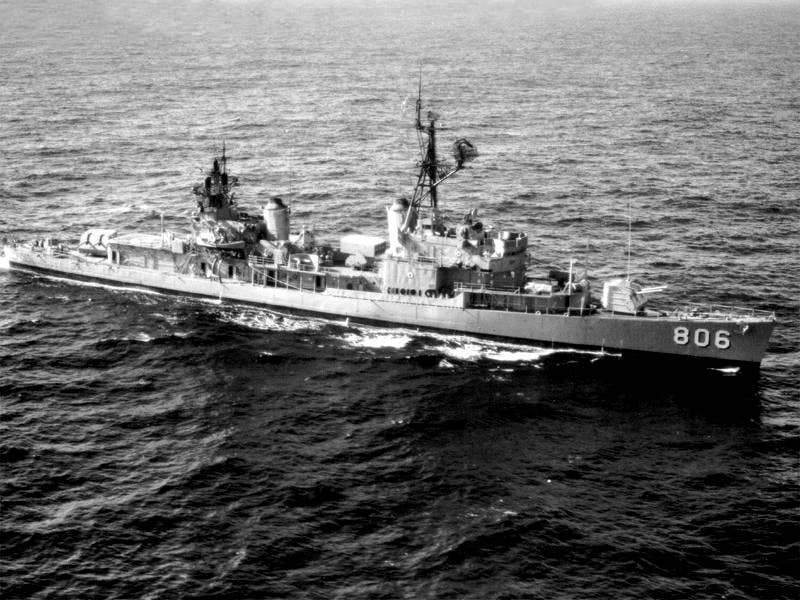The U.S. Navy destroyer USS&nbsp;<em>Higbee</em>&nbsp;(DD-806) underway in the Pacific Ocean in May 1970. <em>U.S. Navy</em><br>