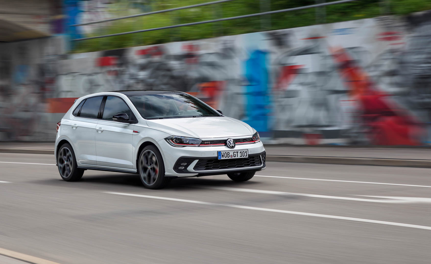 German Car Club Actually Wants Members to Drive Less to Use Less ...