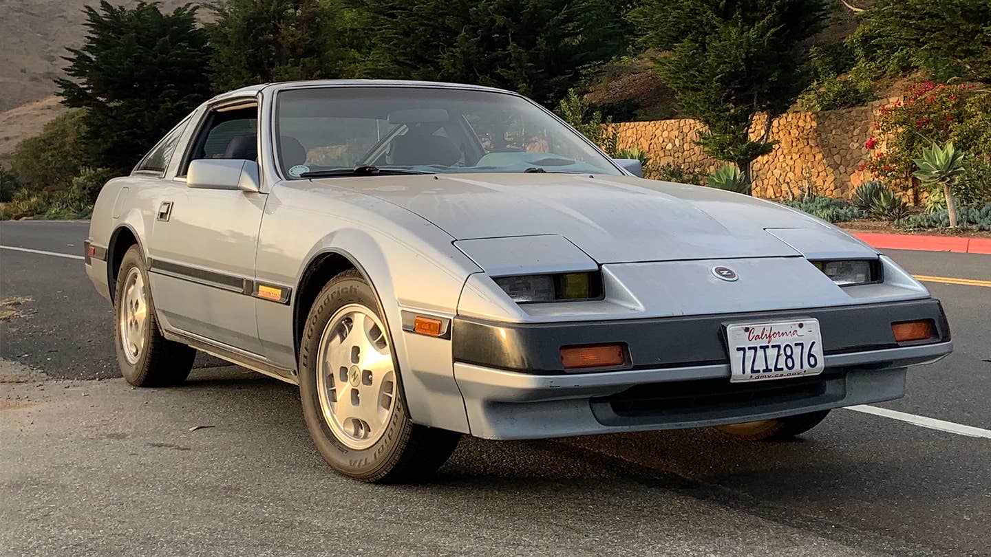 A wedge-shaped sports car from the 1980s.