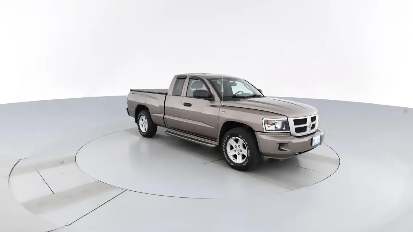2010 Dakota Big Horn Extended Cab by Dodge front right-hand side