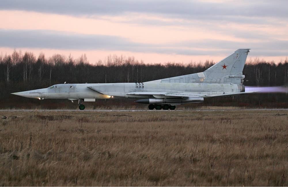 A Tu-22M3 with a Kh-22 supersonic cruise missile under the port wing. <em>Dmitriy Pichugin</em>