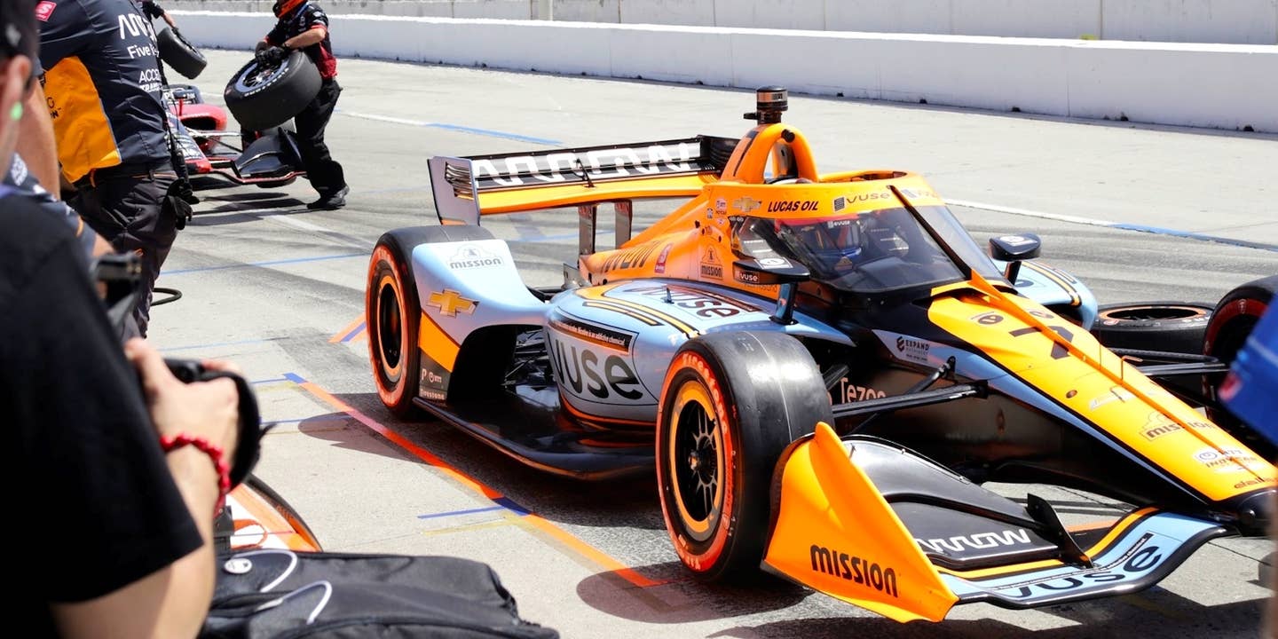 Behind the Pit Wall With the Arrow McLaren SP IndyCar Team