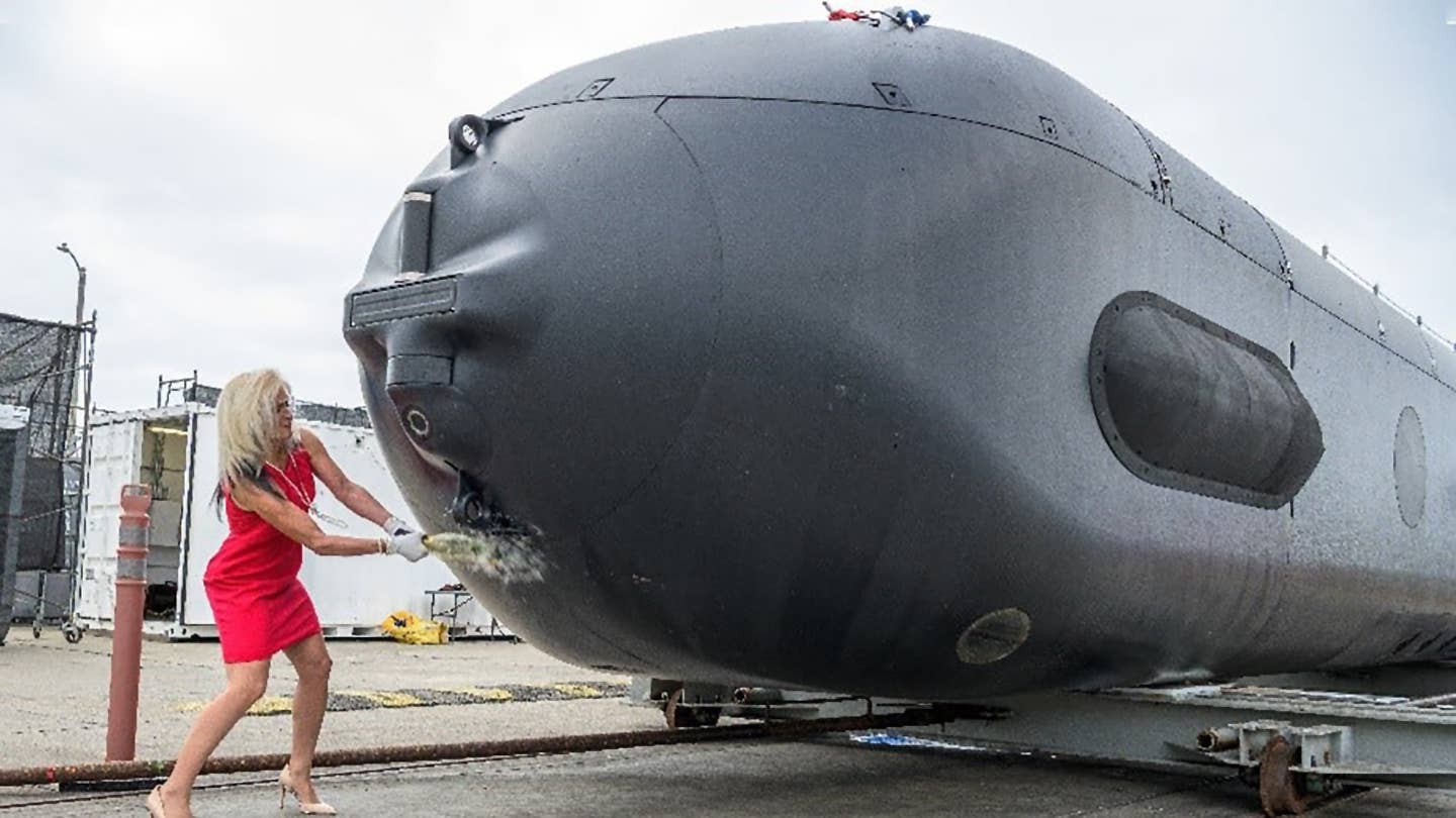 Navy’s 85-Foot Orca Unmanned Submarine Will Be A Minelayer First