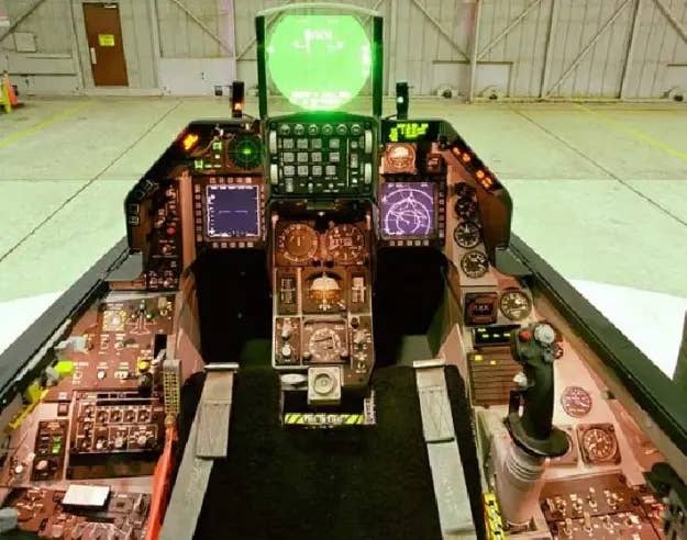 A picture of a representative F-16 cockpit showing, generally, how things would have looked inside the 72 Air National Guard jets prior to the AN/APG-83 upgrade. The two four-inch screens that Northrop Grumman's Rossi mentioned in his interview are visible on either side of the center console. <em>Uncredited</em>