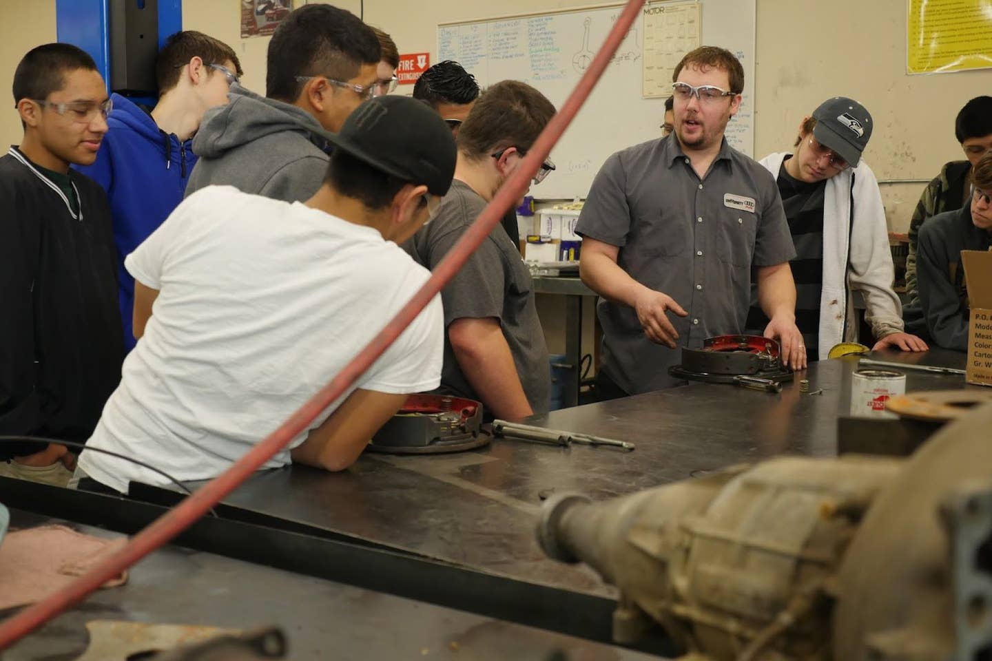 Bryan Robbins instructs students on servicing drum brakes | Foundry10