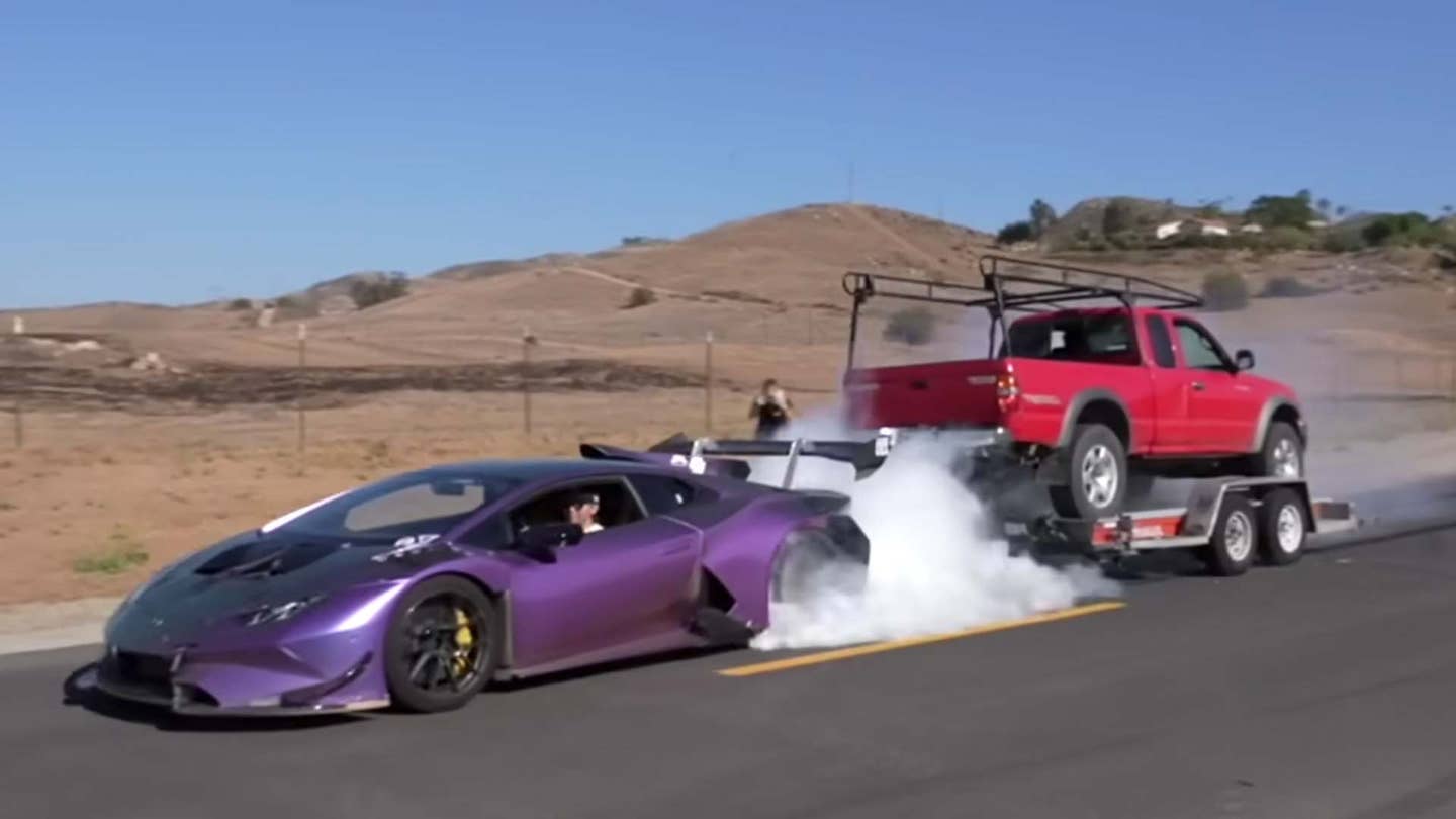YouTuber Tows 7,500 Pounds With a Lamborghini Huracan. Here’s How That Went